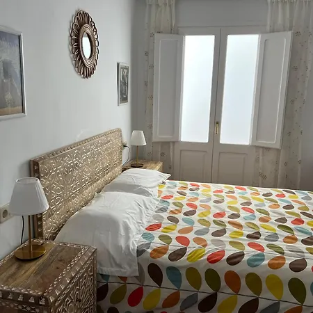 Old Town Apartment *
