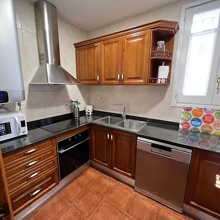 Con Ascensor - 3 En Centro De Tossa * Tossa de Mar