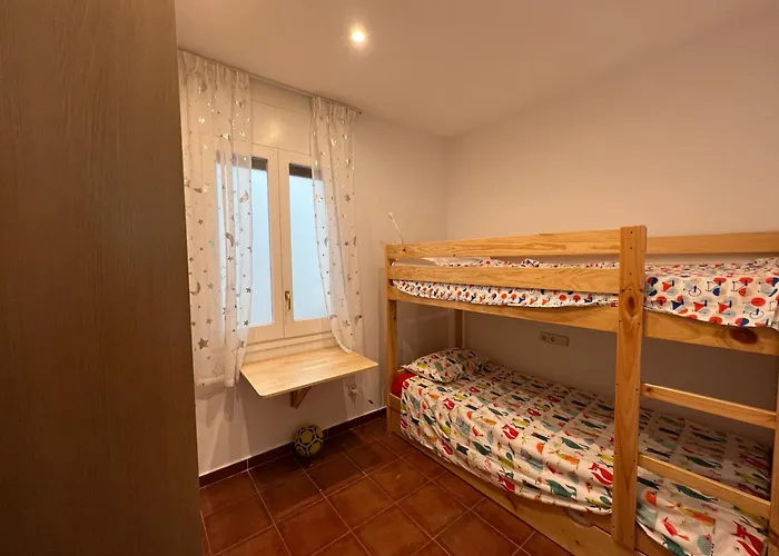 Apartment Old Town 100M From Beach - 3 Bedrooms Διαμέρισμα